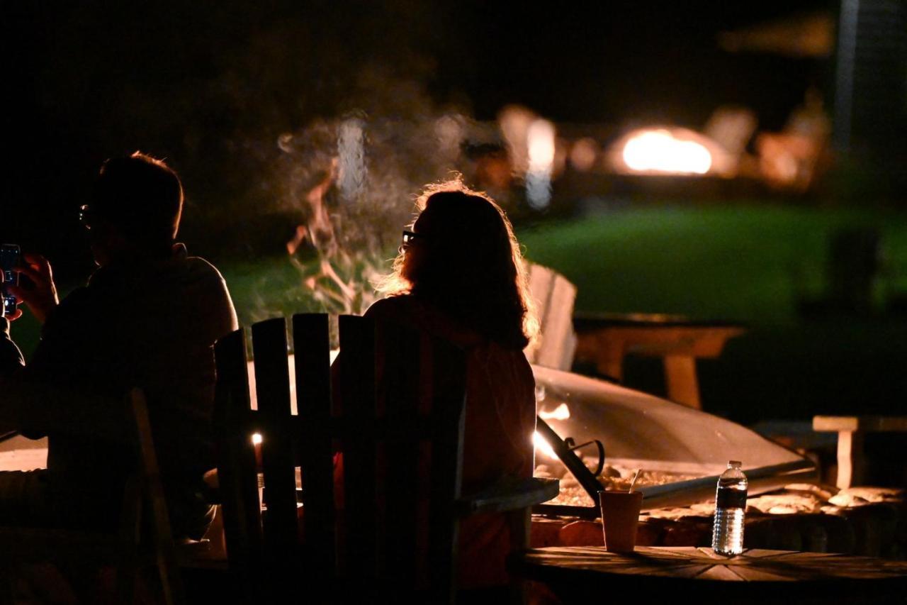 Nauset Beach Inn Orleans Bagian luar foto